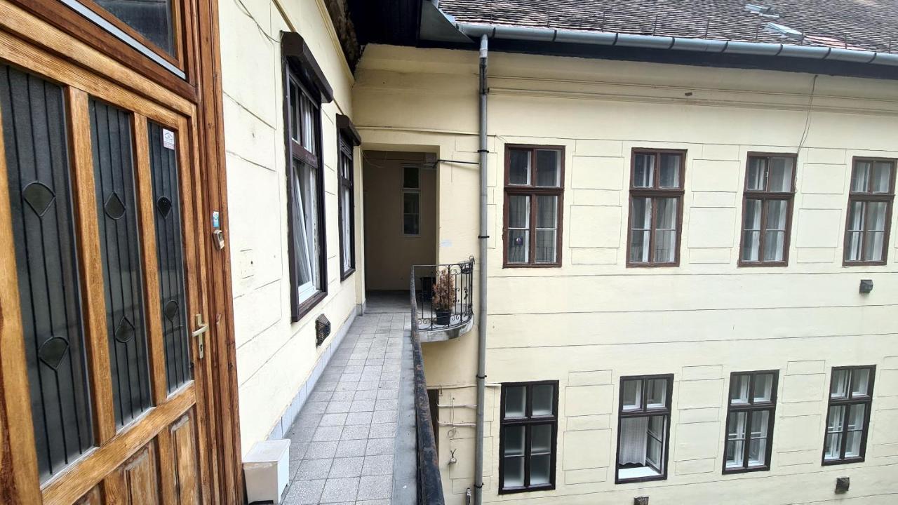 Apartamento Downtown Akacfa Budapest Exterior foto